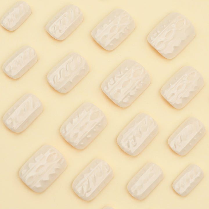 Artful Nail Art with Cable Pattern Bowlift