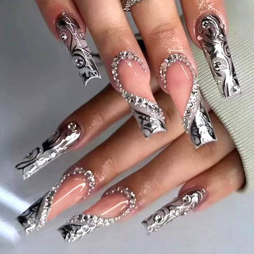 Decorative Rhinestone Stiletto Press-On Nails Bowlift