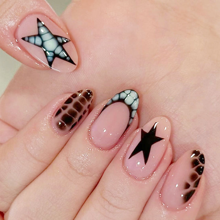 Whimsical Bunny-Themed Press-On Nail Art Set Bowlift