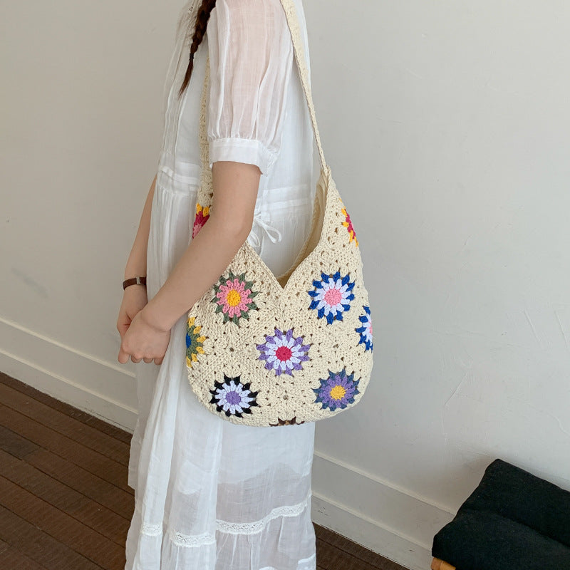 Fashionable Crochet Handbag Bowlift
