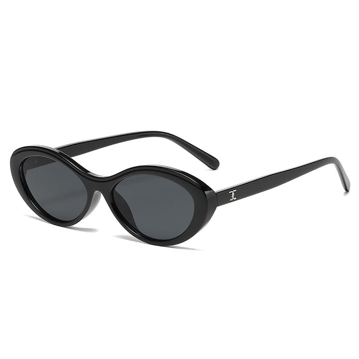 Ladies stylish sunglasses in oval design Bowlift