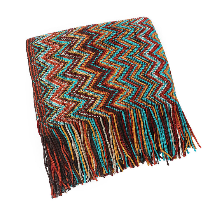 Ladies Decorative Zigzag Pattern Blanket Bowlift