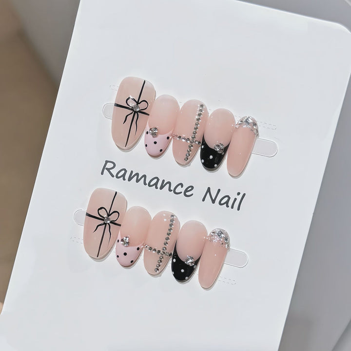 Decorative Press-On Nails Bowlift
