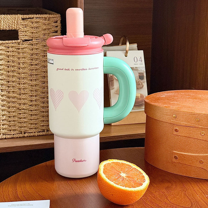 Women's drinking container with cheerful cat design Bowlift
