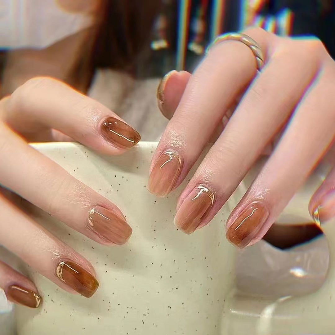 Decorative Press-On Nails with Geometric Design Bowlift