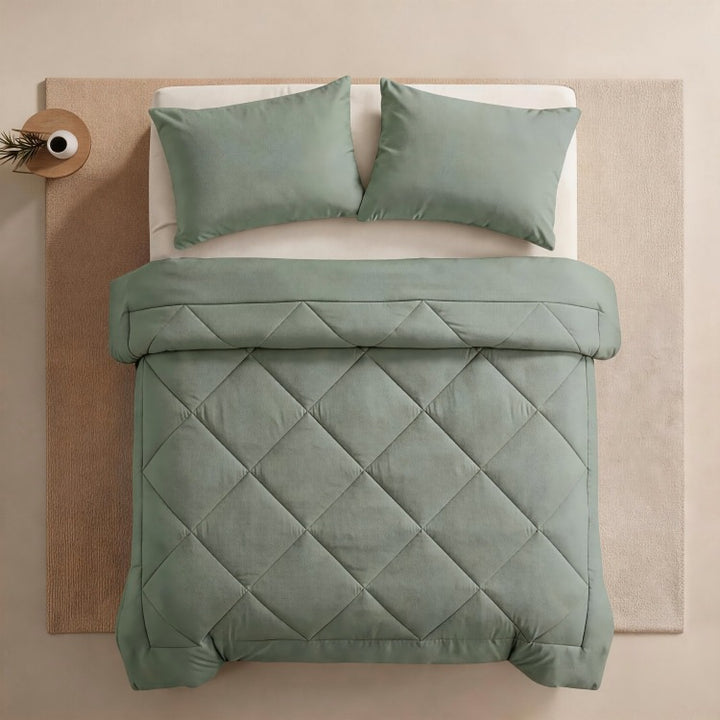 Luxurious Quilted Comforter Set Bowlift