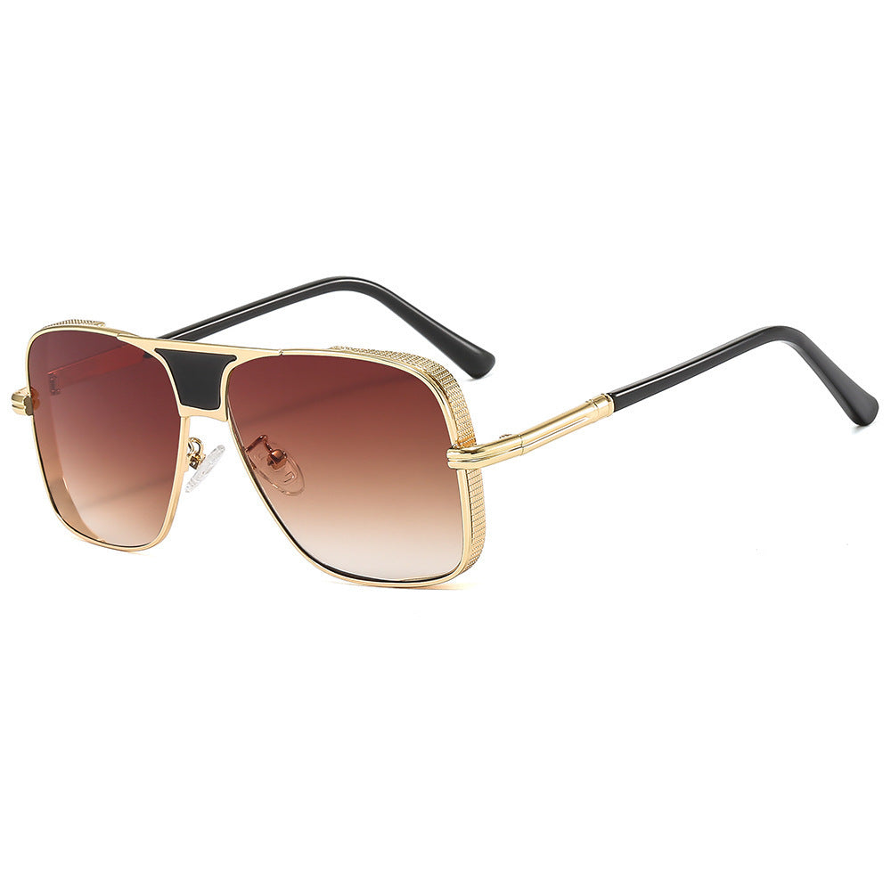 Ladies' elegant sunglasses with modern oversized frame Bowlift