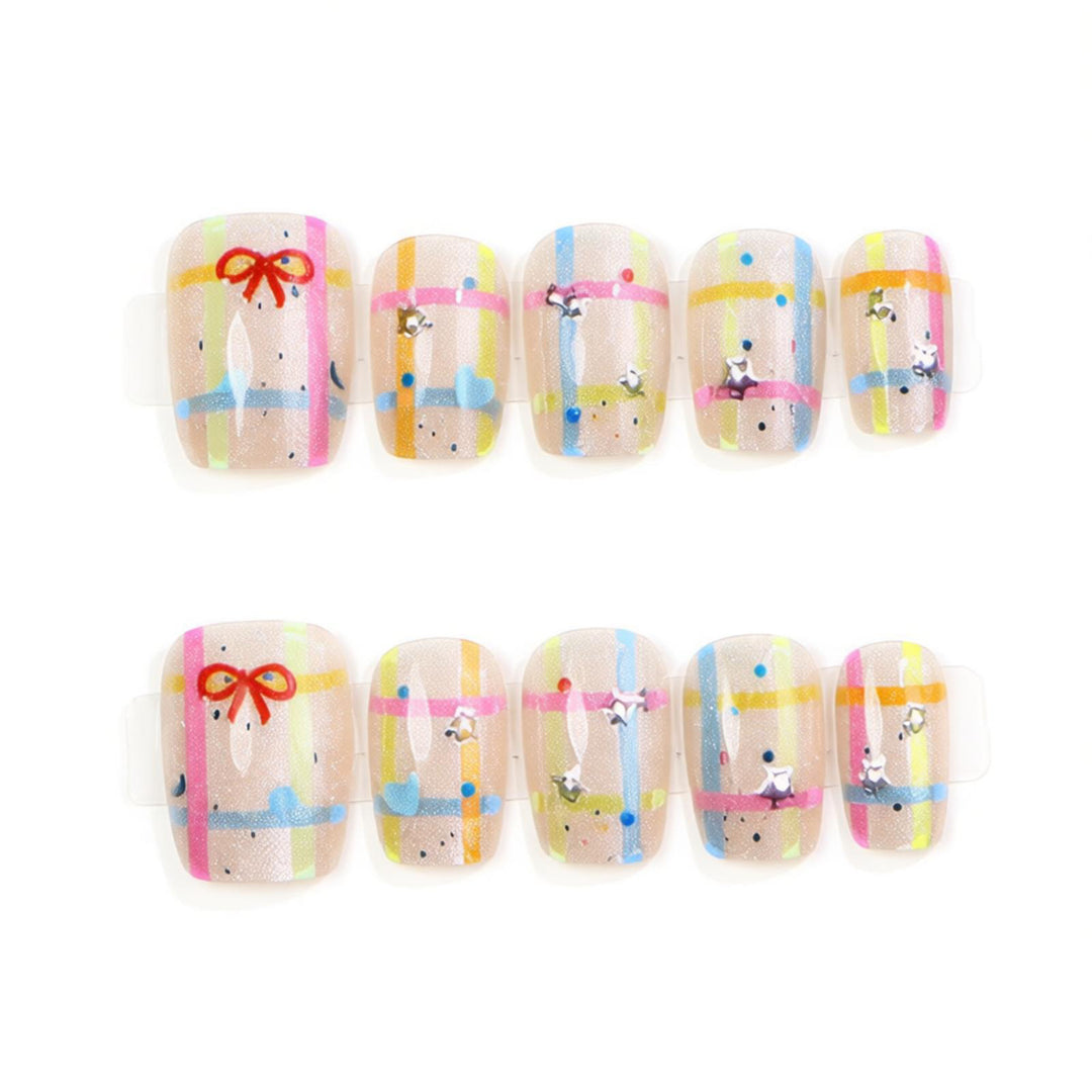 Artistic Holiday-Themed Press-On Nail Set Bowlift