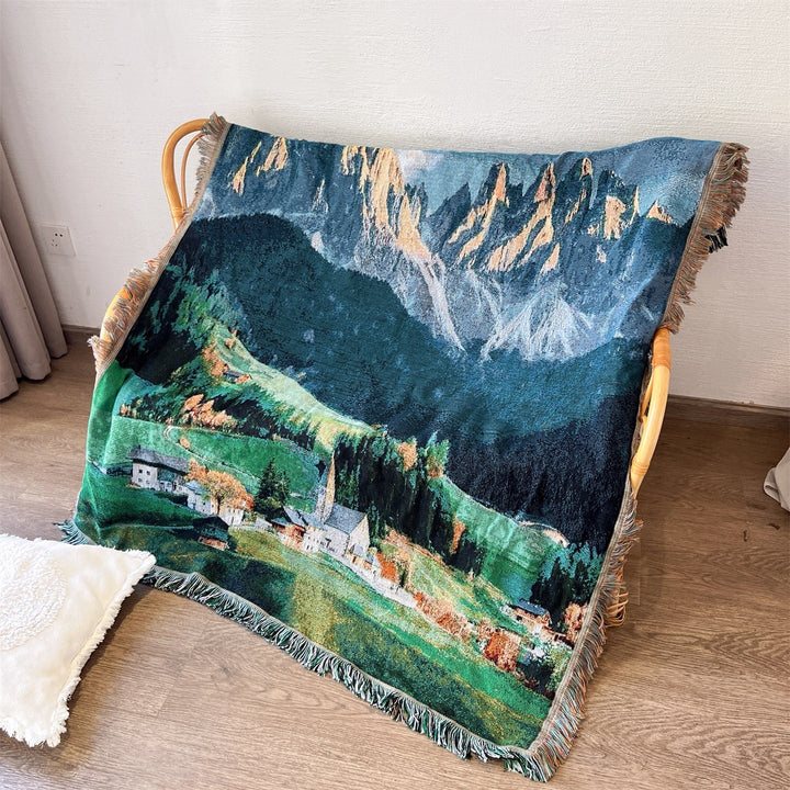 Scenic Patterned Throw Blanket