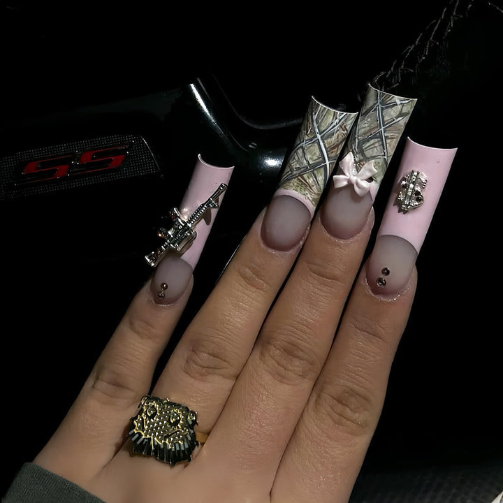 Artistic Nail Design Bowlift