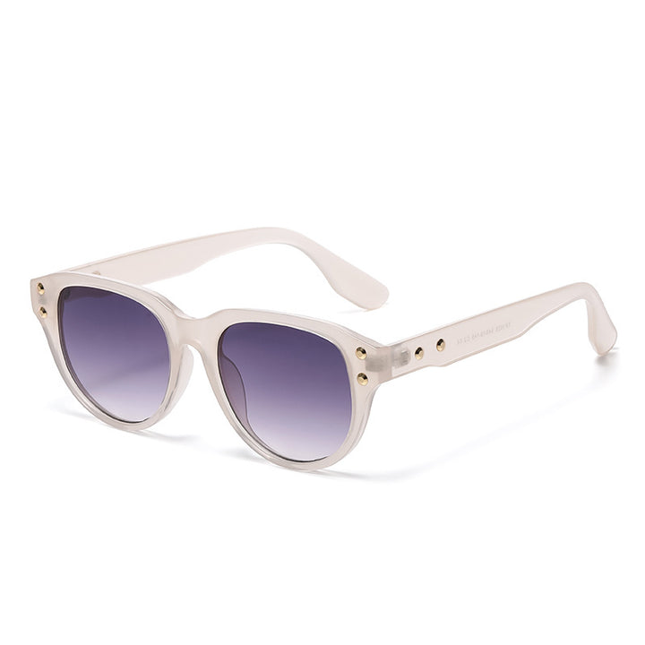 Chic Vintage-Style Oversized Sunglasses