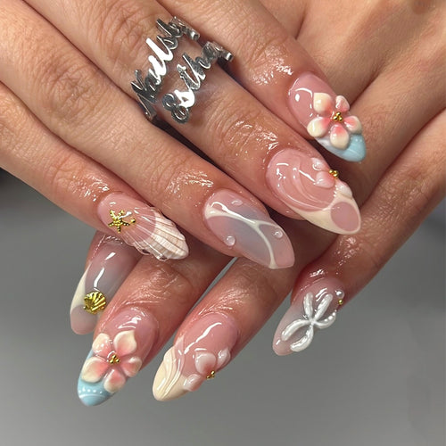 Beach-Inspired Decorative Press-On Nail Set Bowlift