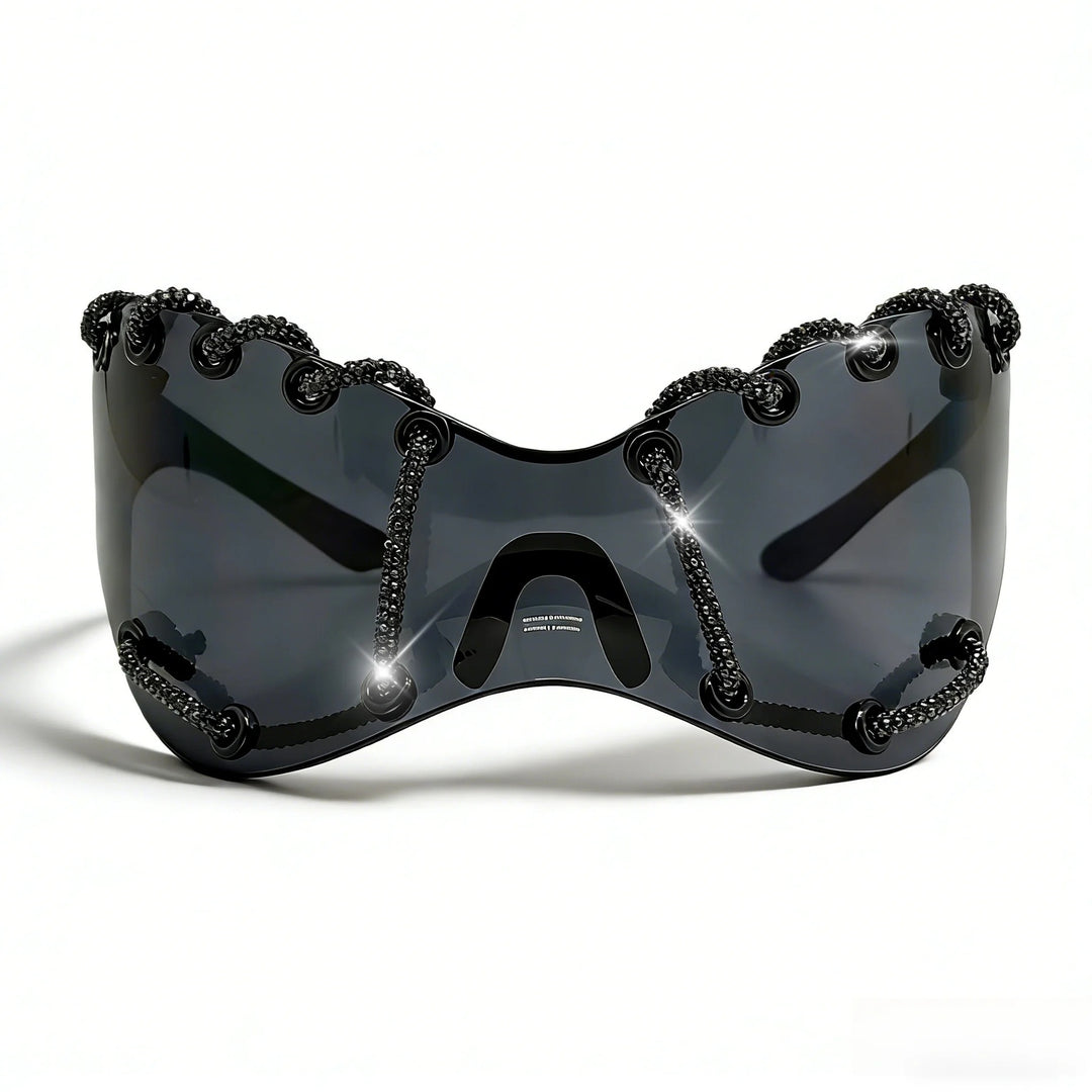 Women extravagant sunglasses with unique chain design Bowlift