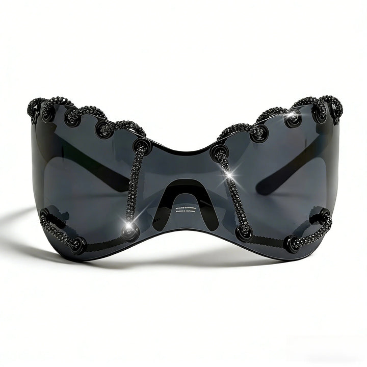 Women extravagant sunglasses with unique chain design Bowlift