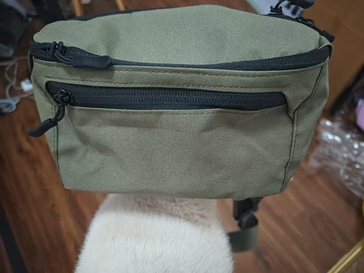 Practical shoulder bag with multifunctional compartments Bowlift