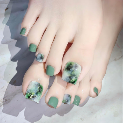 Creative nail set with unique patterns Bowlift