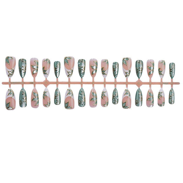 Artificial nail set with floral and glamorous accents Bowlift