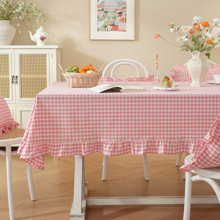 Gingham Ruffled Tablecloth