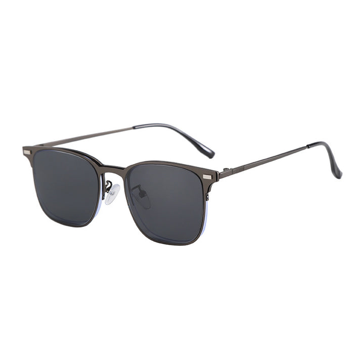 Women Trendy Square Sunglasses in Modern Design Bowlift