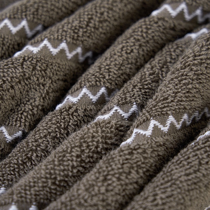 Ladies terry bath towel with modern stripes Bowlift