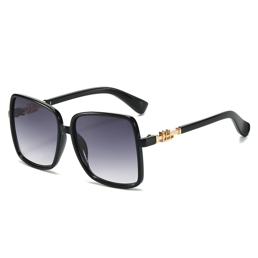 Ladies sunglasses with large frame and gradient Bowlift