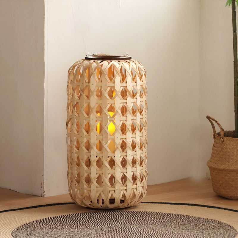 Elegant lantern made of handwoven natural material Bowlift