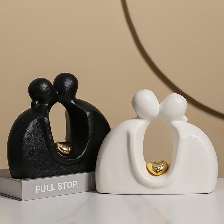 Modern Family Sculpture Bowlift