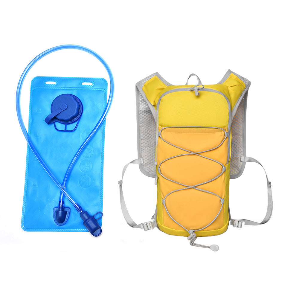 Hydration Pack with Adjustable Bladder System Bowlift