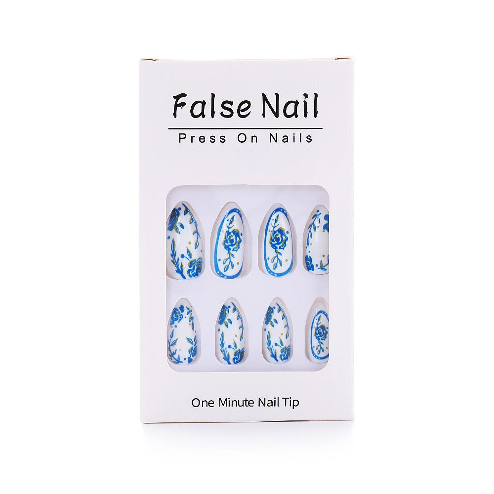 Decorative nails with floral design Bowlift