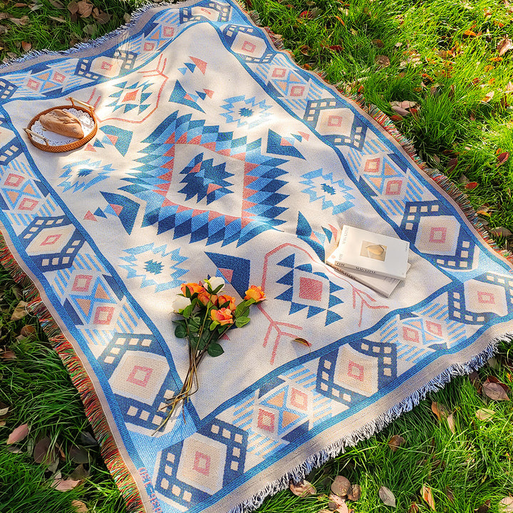 Artistic Geometric Throw Blanket