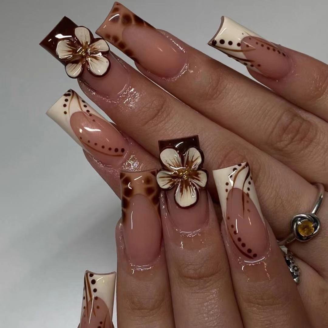 Floral Design Sculpted Press-On Nails Bowlift