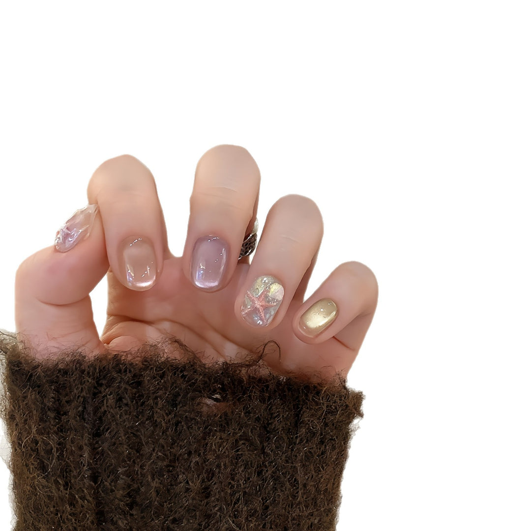 Artificial Nail Set with Shimmering Accents Bowlift