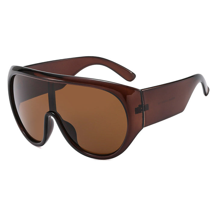 Ladies sporty sunglasses in aerodynamic design with wide field of vision Bowlift
