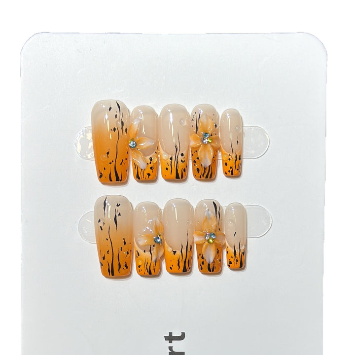 Floral Ombre Press-On Nail Set Bowlift