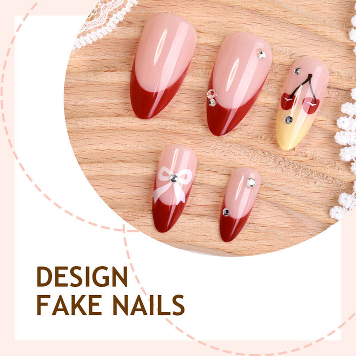 Artful nail set with glitter and heart design Bowlift