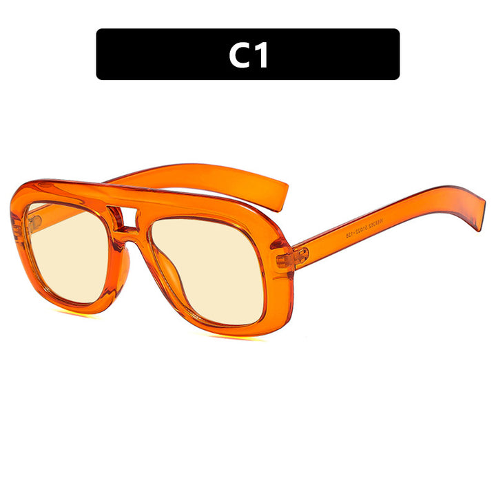 Women's striking sunglasses in elegant style Bowlift