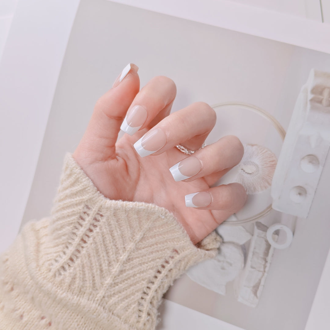 Elegant French Tip Press-On Nails Bowlift