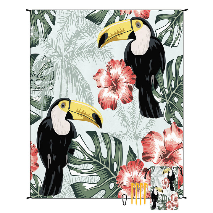 Geometric Print Tapestry Bowlift