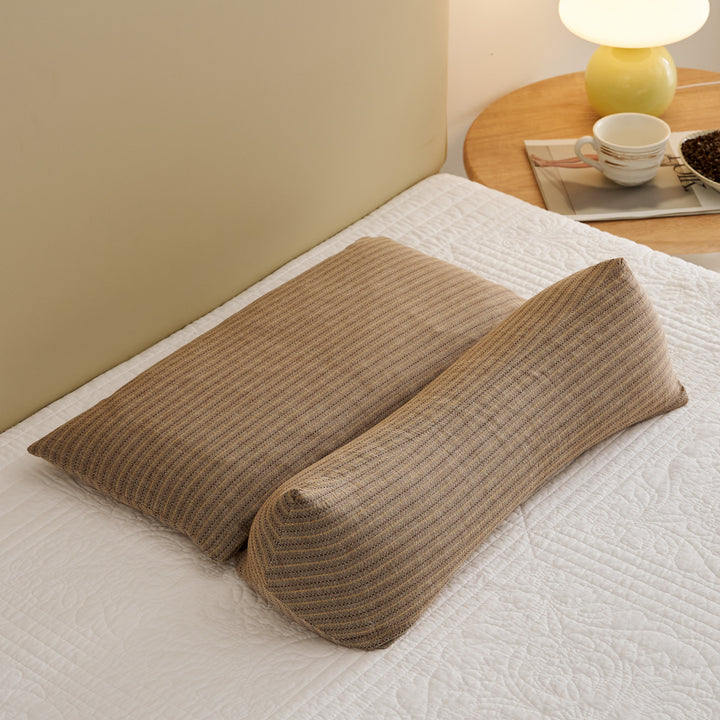 Ergonomic sleeping pillow with adjustable support Bowlift