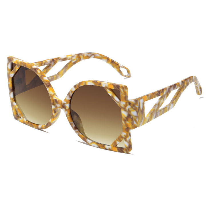 Ladies geometric sunglasses with exclusive design and UV protection Bowlift