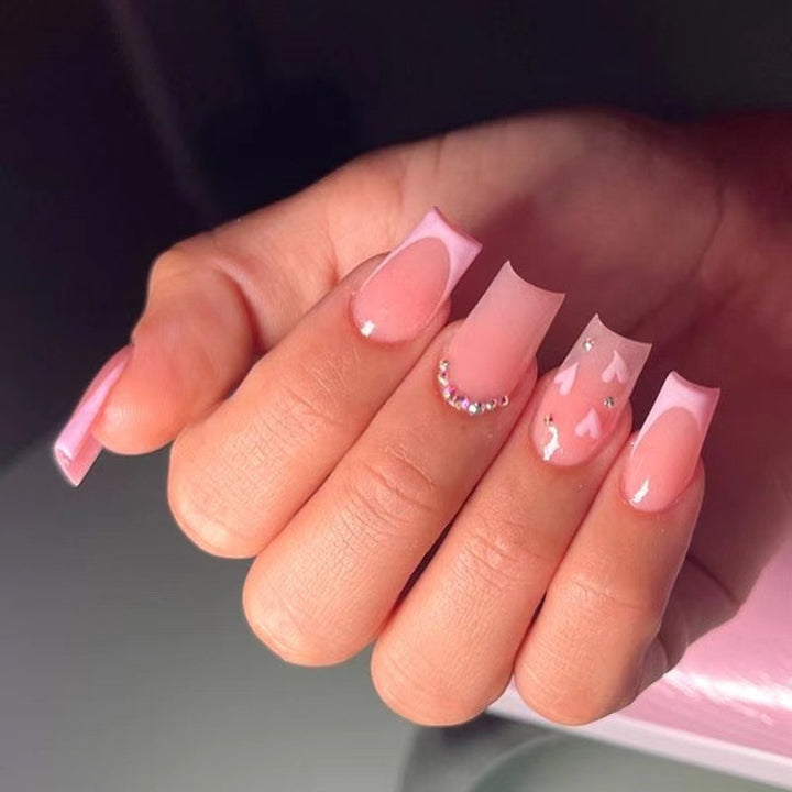 Elegant Long Press-On Nail Set with Rhinestone Accents Bowlift