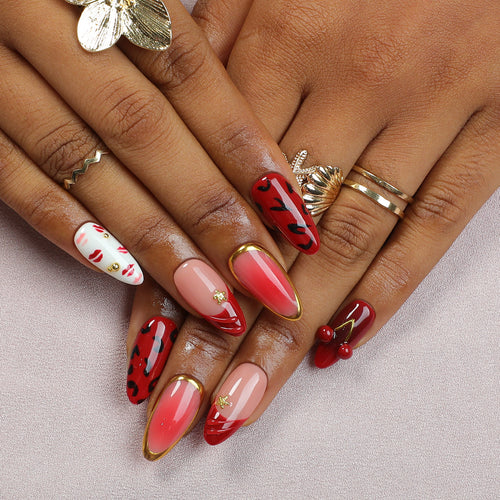 Artfully designed nail creations Bowlift