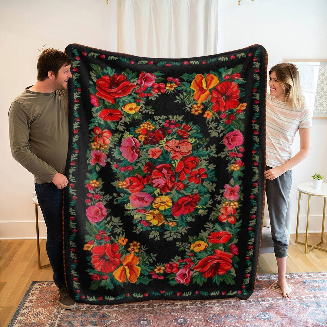 Floral Garden-Themed Plush Blanket