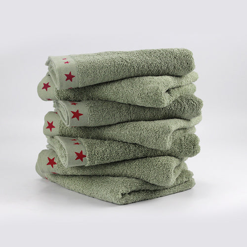 Care Towel With Soft Surface And Decorative Star Border Bowlift