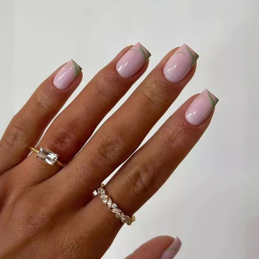 Creative nail design with elegant color gradients Bowlift