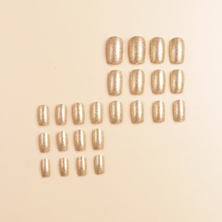 Glittery Press-On Nail Set Bowlift