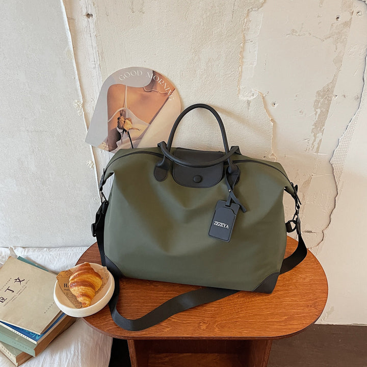 Elegant Travel Bag with Durable Material and Adjustable Shoulder Strap Bowlift
