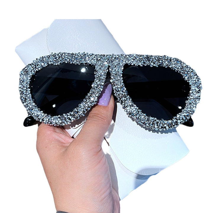 Ladies sunglasses with extravagant crystal embellishment Bowlift