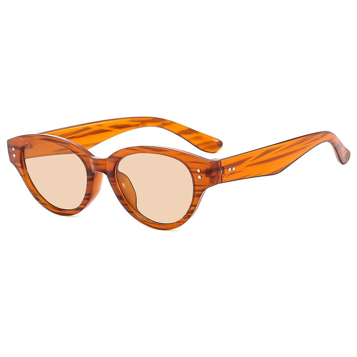 Women's Cat-Eye Sunglasses in an Elegant Design with Wide Frame Bowlift