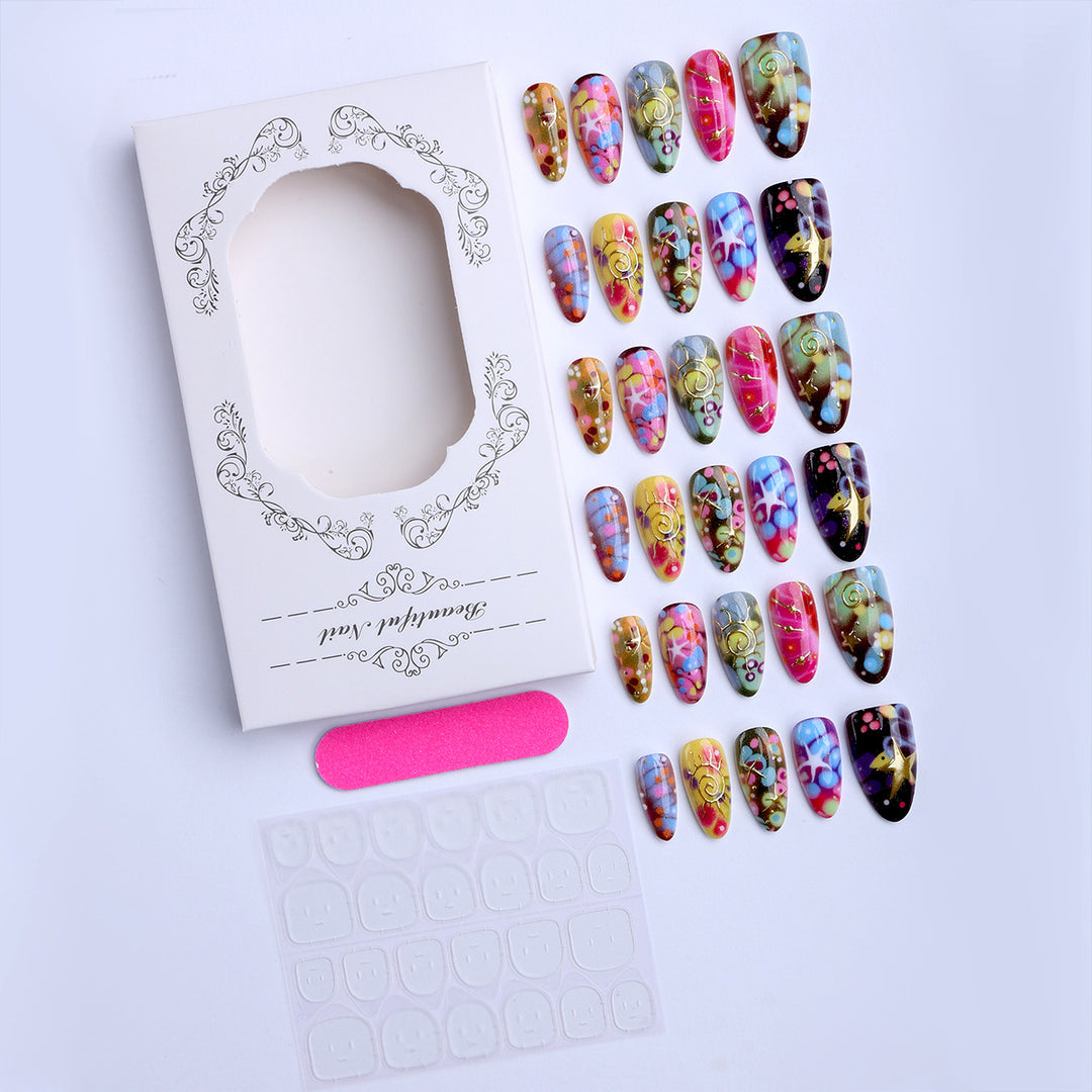 Artificial nails with handcrafted designs Bowlift